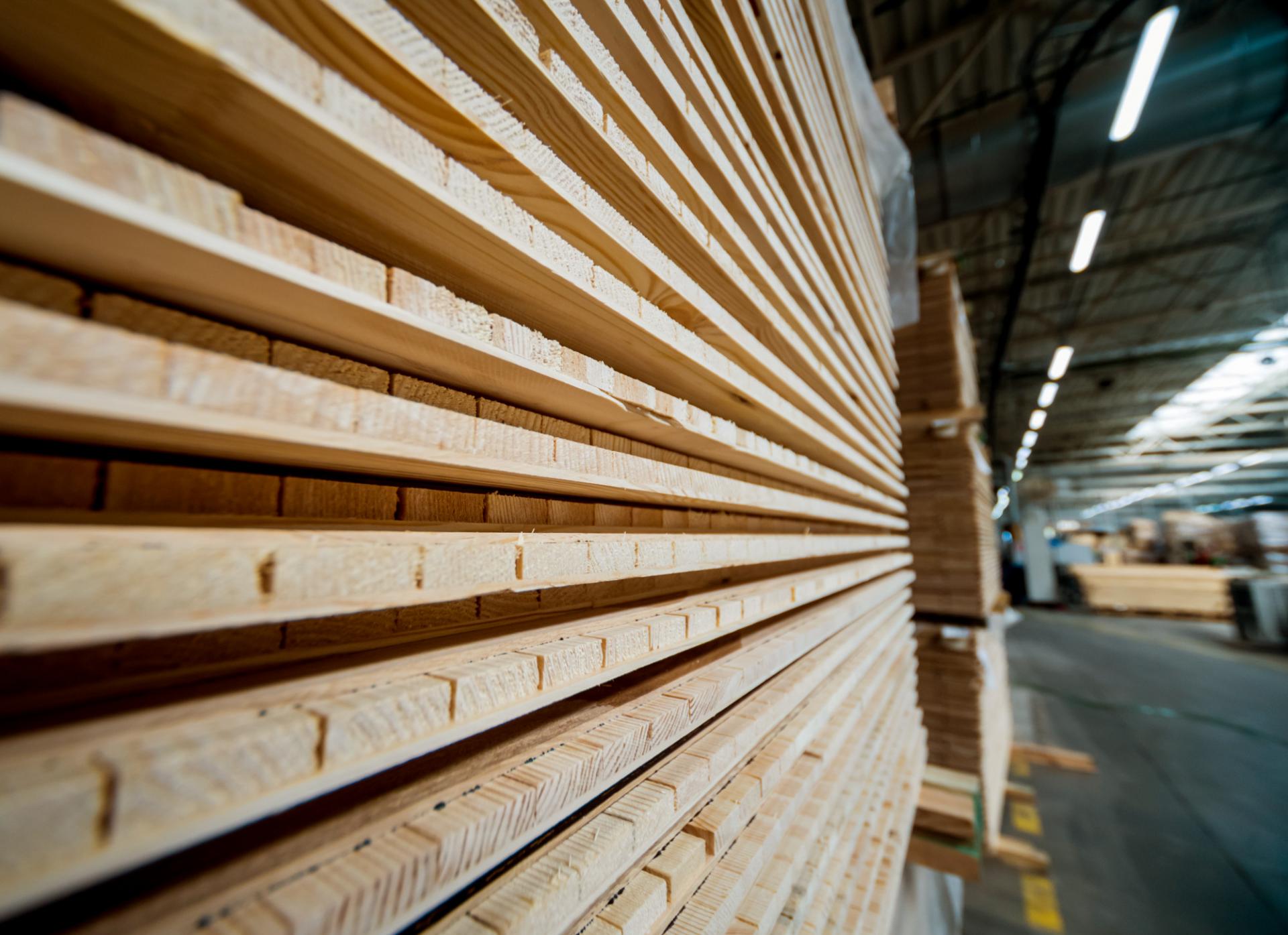 Fabrication panneau bois, usinage panneau bois sur mesure - De Trevillers  Transformation
